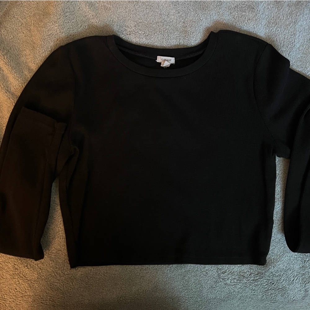 Garage women’s cropped Kylie long sleeve top